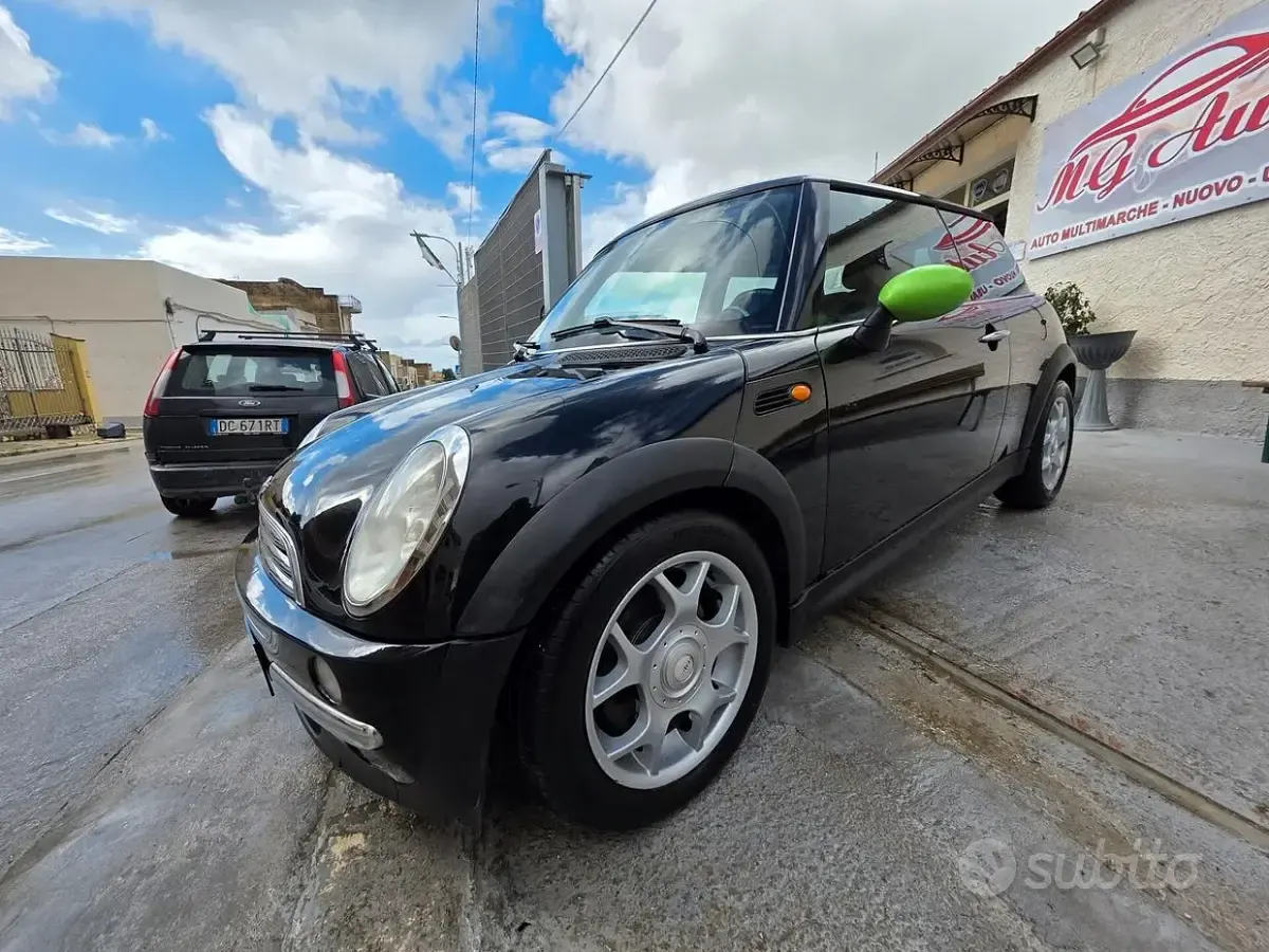 Usata Mini One D 75 CV (55 kW) 2004 Nero Utilitaria