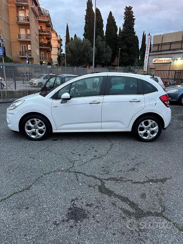 Usata Citroën C3 Exclusive 95 CV (69 kW) 2011 Bianco Berlina
