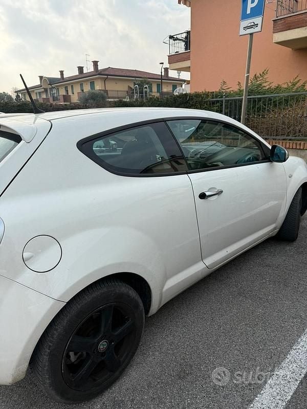 Usata Alfa Romeo MiTo 95 CV (69 kW) 2017 Bianco Utilitaria