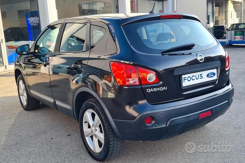 Usata Nissan Qashqai Acenta 106 CV (77 kW) 2009 Nero SUV