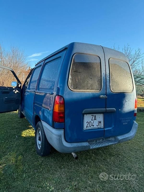 Usata Nissan Vanette 1995 Blu Monovolume