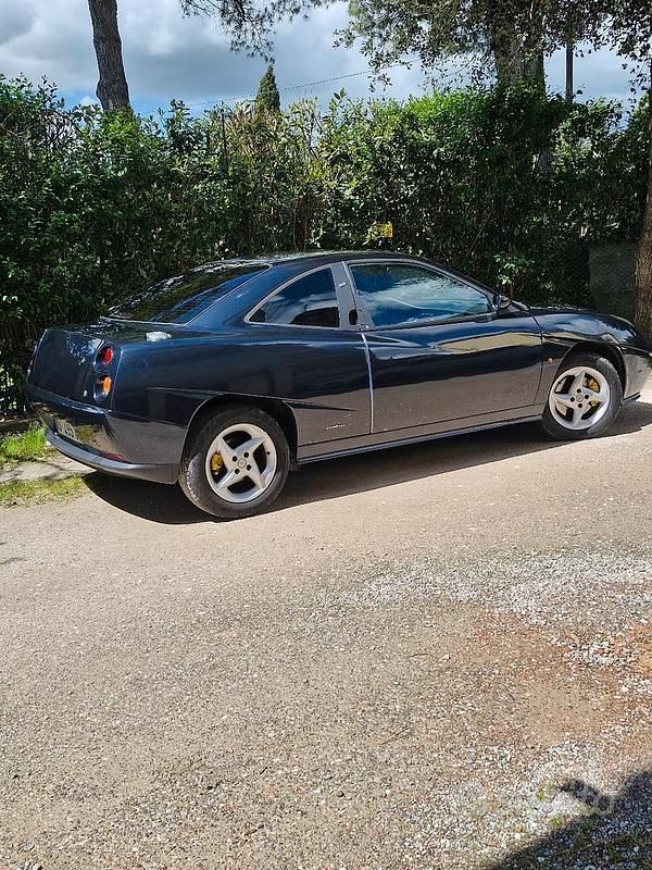 Usata Fiat Coupé 131 CV (96 kW) 1996 Blu Coupé