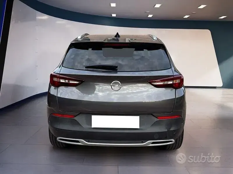 Usata Opel Grandland X Ultimate 131 CV (96 kW) 2018 Grigio SUV