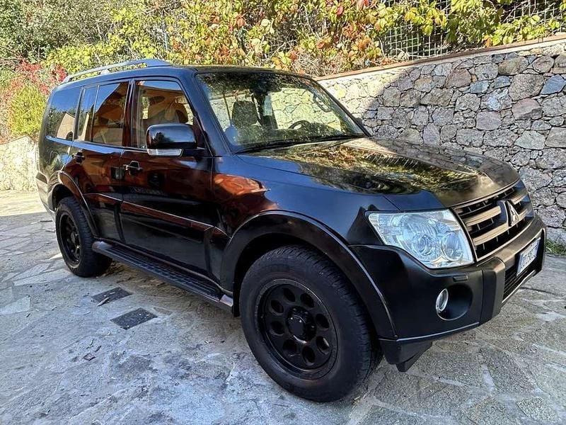 Usata 2007 Mitsubishi Pajero Instyle SUV | 7990 € (Super prezzo) - Immagine 1/4