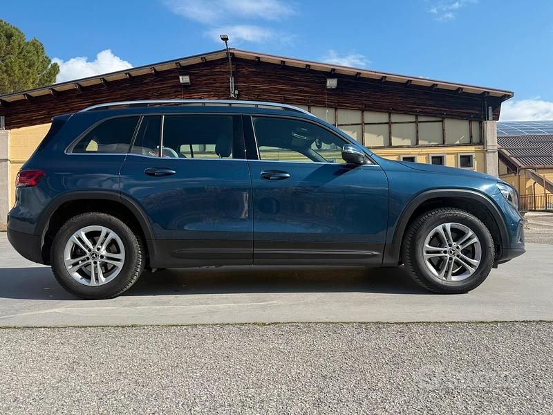 Usata Mercedes GLB180 Advanced 116 CV (85 kW) 2023 Blu SUV