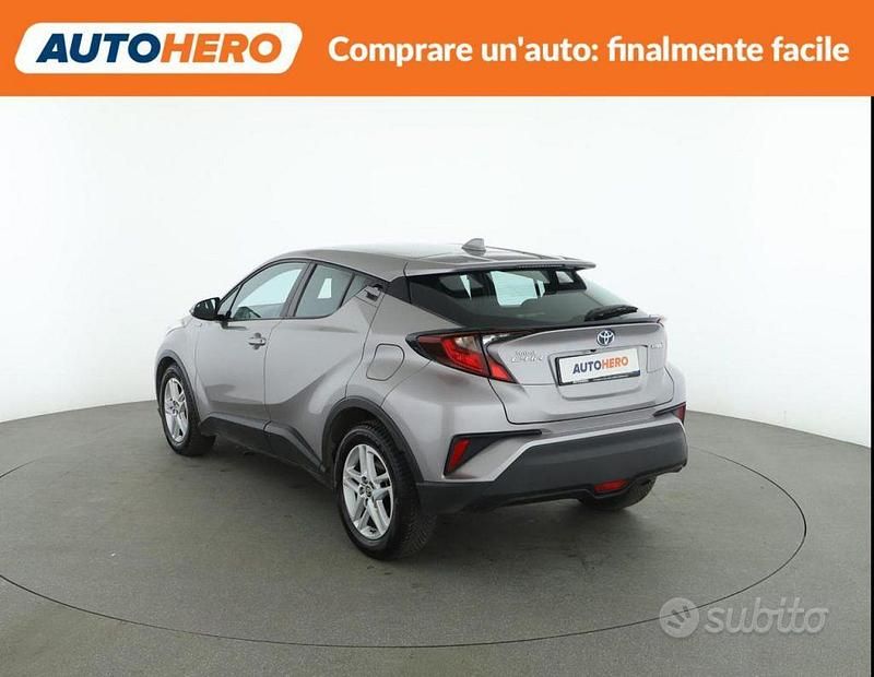 Usata Toyota C-HR Business Edition 98 CV (72 kW) 2021 Grigio SUV