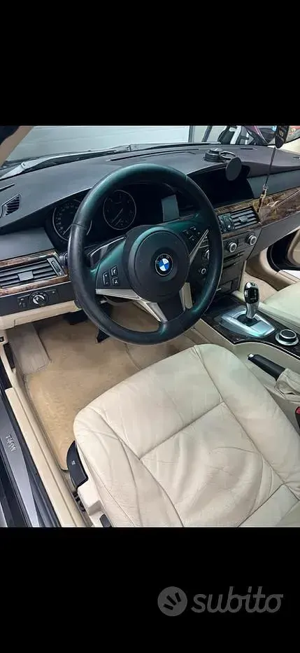 Usata BMW 530 M Sport 235 CV (172 kW) 2007 Nero Station wagon