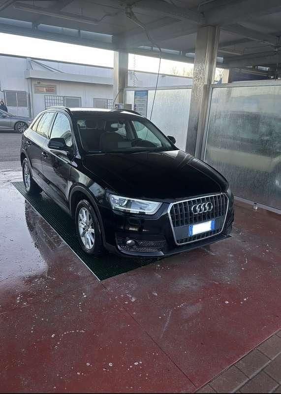 Usata Audi Q3 Business Plus 140 CV (102 kW) 2013 Nero SUV
