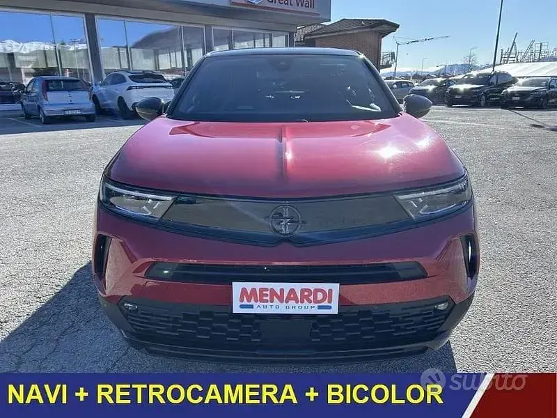Usata Opel Mokka 101 CV (74 kW) 2024 Rosso SUV