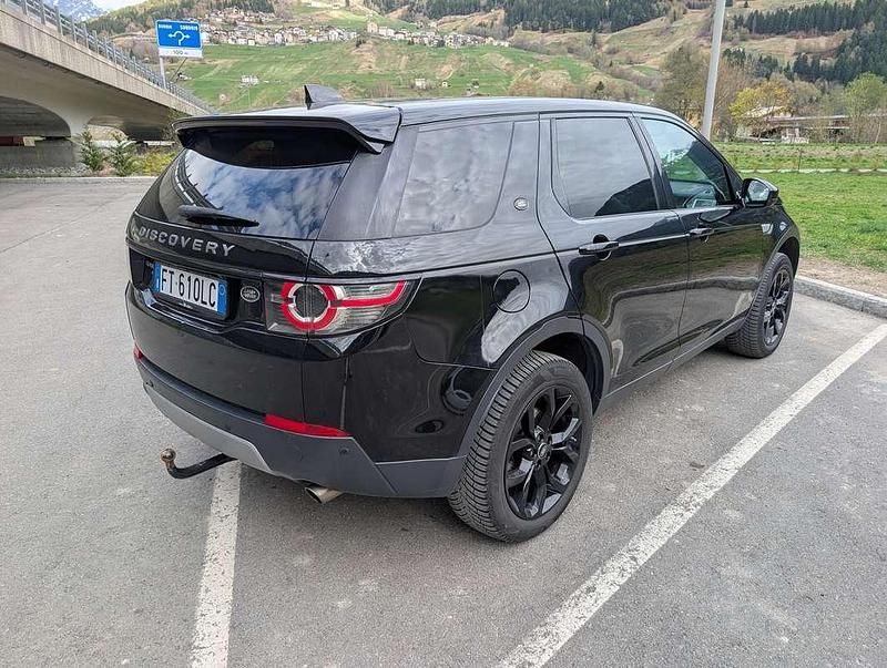 Usata Land Rover Discovery Sport HSE Luxury 179 CV (131 kW) 2018 Nero SUV