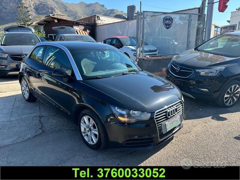 Usata Audi A1 Attraction 105 CV (77 kW) 2012 Nero Utilitaria