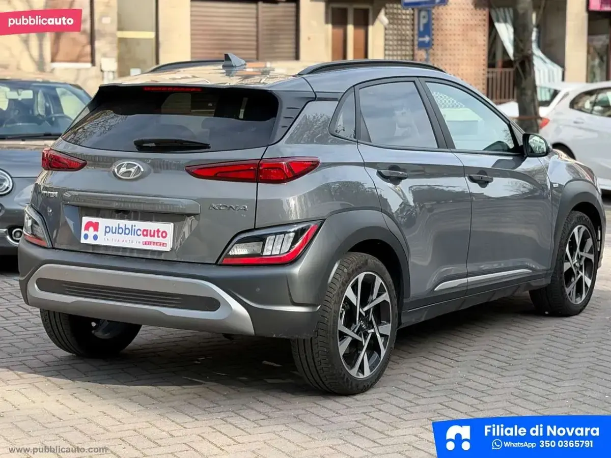 Usata Hyundai Kona 120 CV (88 kW) 2023 Grigio SUV