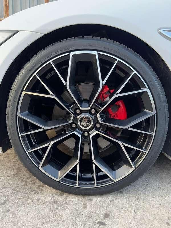 Usata Jaguar XE R-Sport 179 CV (131 kW) 2016 Berlina