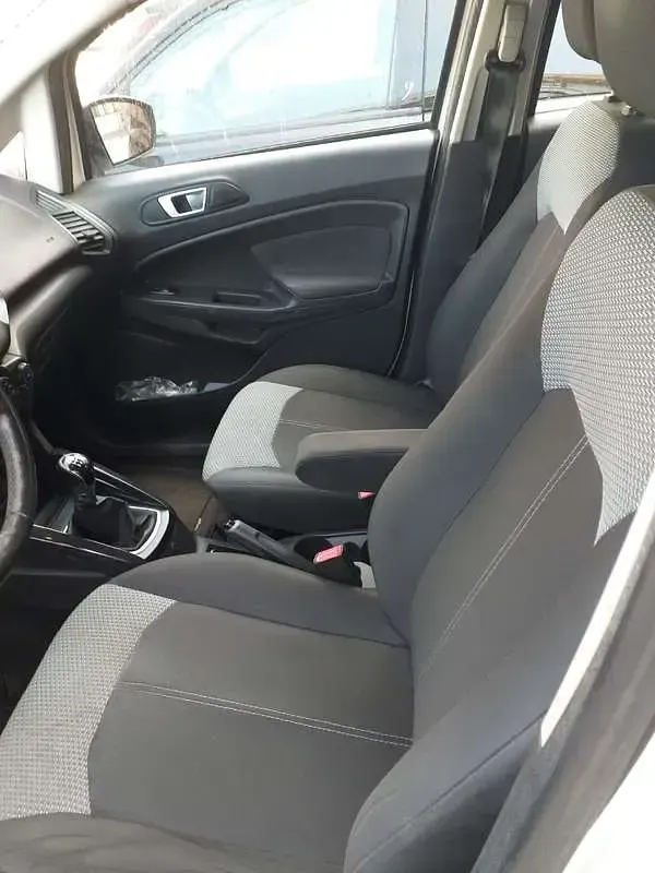 Usata Ford Ecosport Titanium 95 CV (69 kW) 2017 Bianco SUV