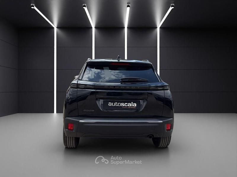 Usata Peugeot 2008 Allure 101 CV (74 kW) 2025 Nero SUV
