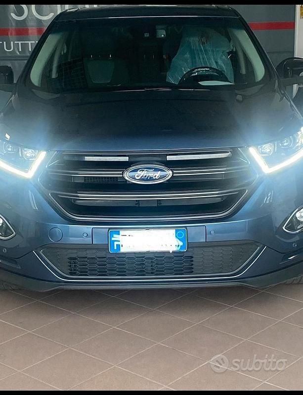 Usata Ford Edge 210 CV (154 kW) 2018 Blu SUV