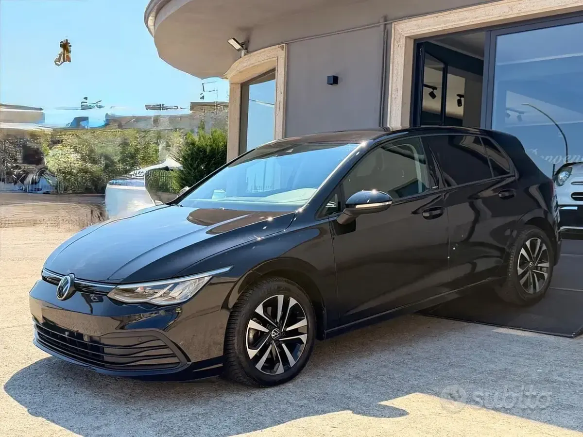 Usata VW Golf VII United 116 CV (85 kW) 2021 Nero Utilitaria