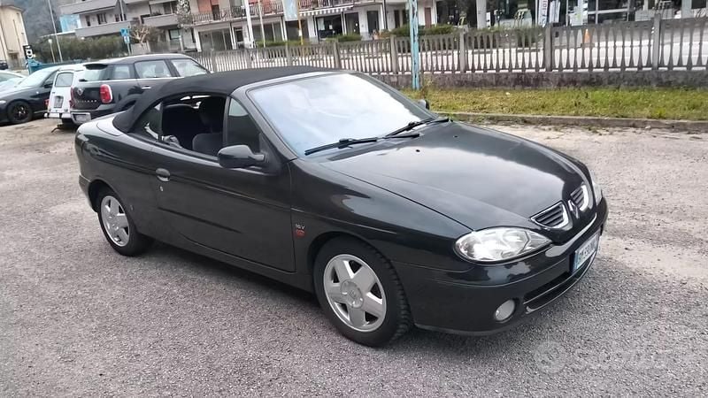 Usata Renault Mégane Cabriolet 2000 Nero Cabrio