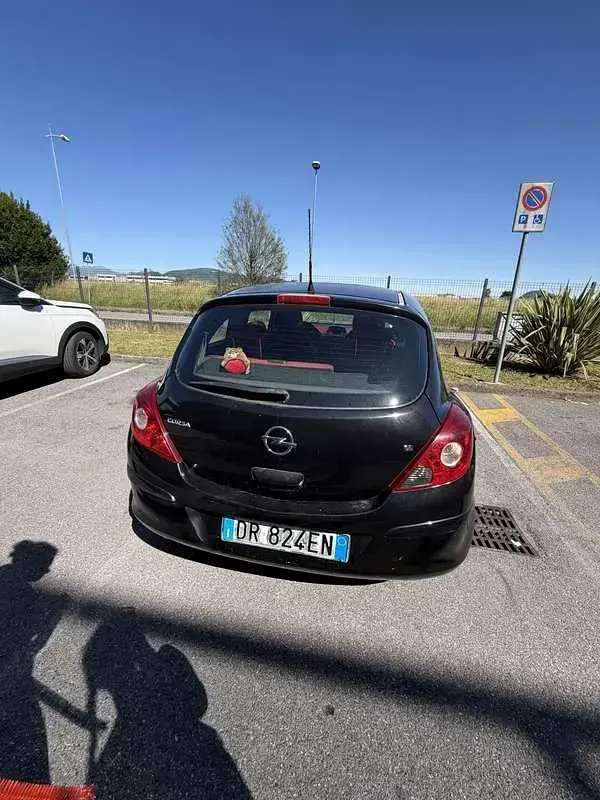 Usata Opel Corsa Club 75 CV (55 kW) 2008 Utilitaria