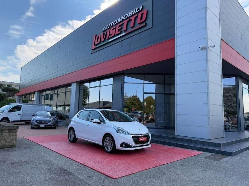 Usata Peugeot 208 Allure 75 CV (55 kW) 2016 Bianco Utilitaria