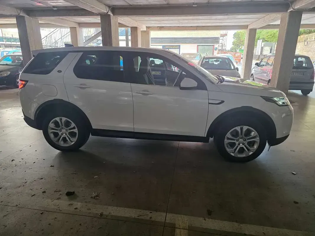 Usata Land Rover Discovery Sport SE Dynamic 150 CV (110 kW) 2021 Bianco SUV
