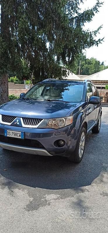 Usata Mitsubishi Outlander 160 CV (117 kW) 2008 Blu SUV