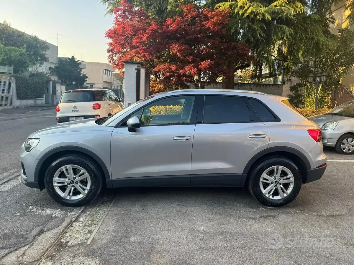 Usata Audi Q3 Advanced 150 CV (110 kW) 2021 Grigio SUV