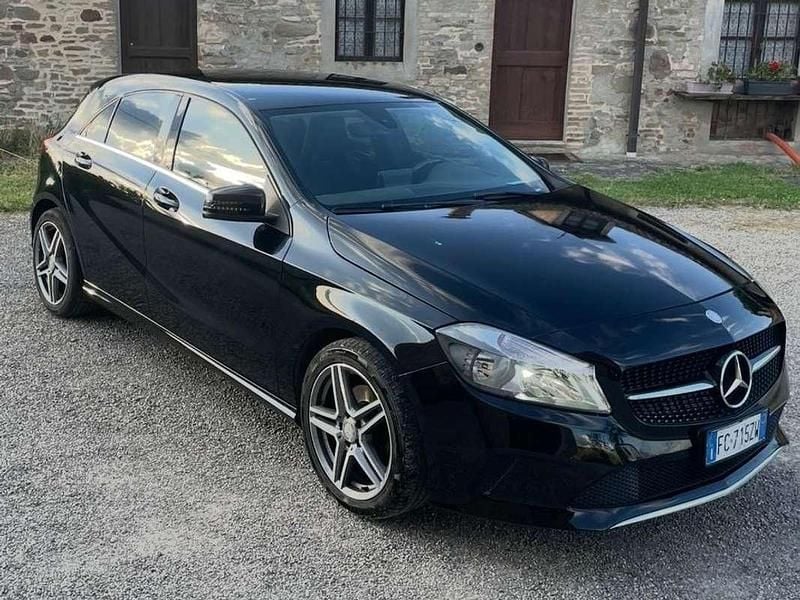 Usata Mercedes A200 136 CV (100 kW) 2016 Nero Berlina