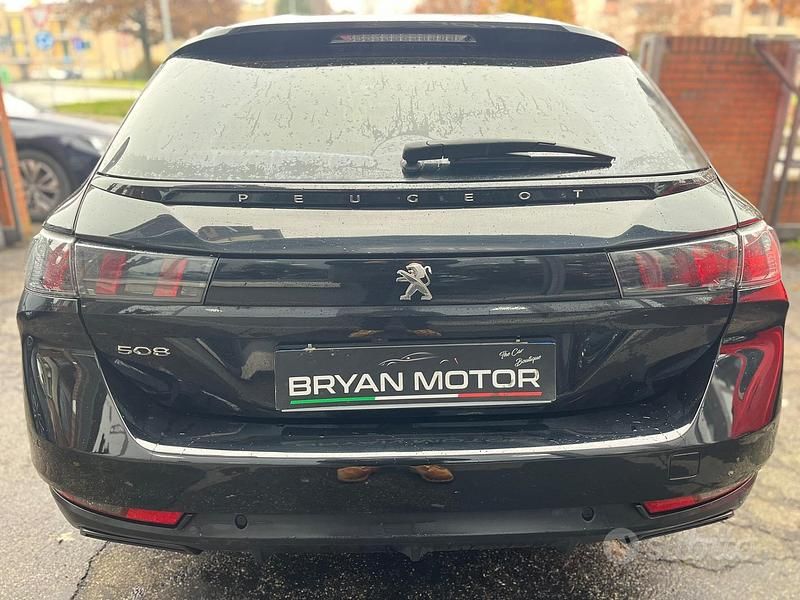 Usata Peugeot 508 Active 131 CV (96 kW) 2021 Nero Station wagon