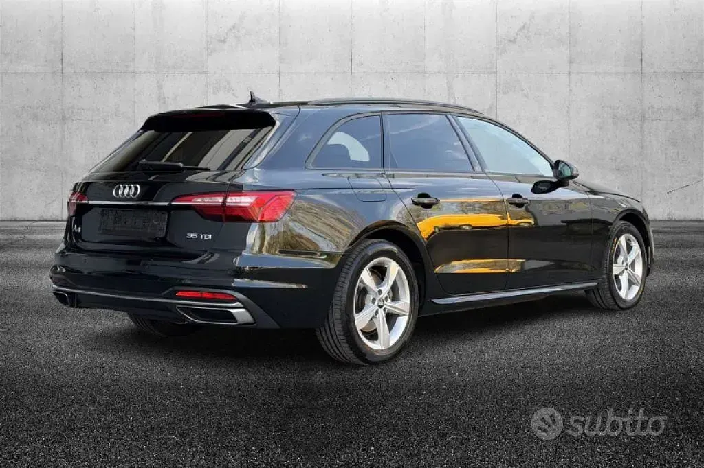 Usata Audi A4 Business 163 CV (119 kW) 2021 Nero Station wagon