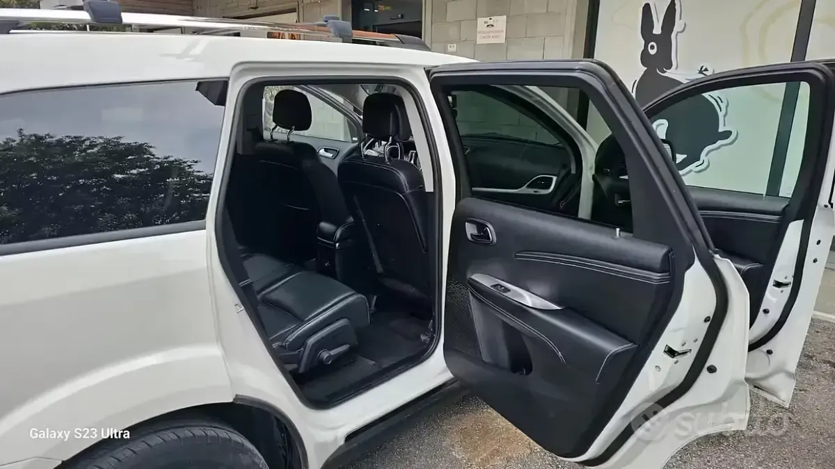 Usata Fiat Freemont 170 CV (125 kW) 2012 Bianco SUV