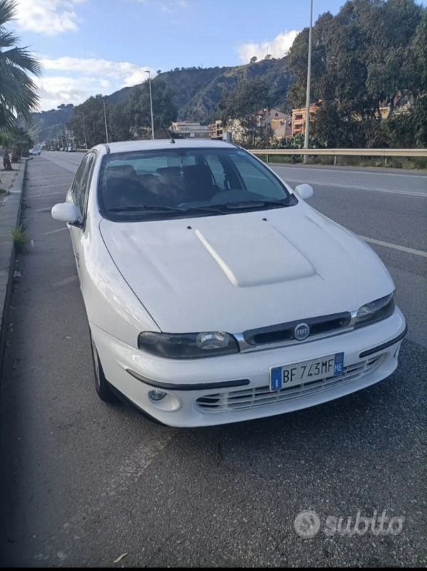 Usata Fiat Marea 103 CV (75 kW) 1999 Bianco Berlina