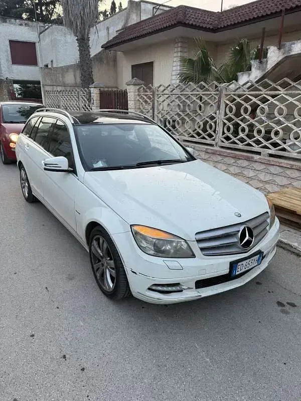 Usata Mercedes C220 Avantgarde 170 CV (125 kW) 2010 Station wagon
