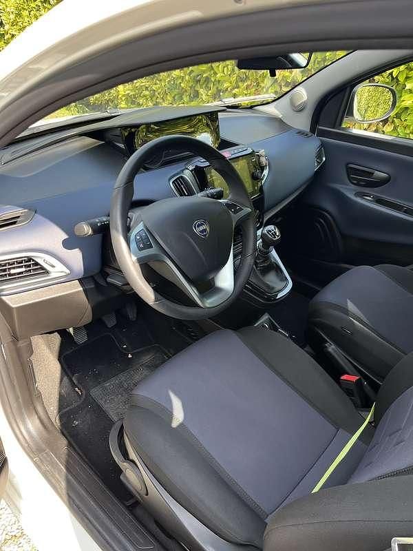 Usata Lancia Ypsilon S 69 CV (50 kW) 2024 Utilitaria