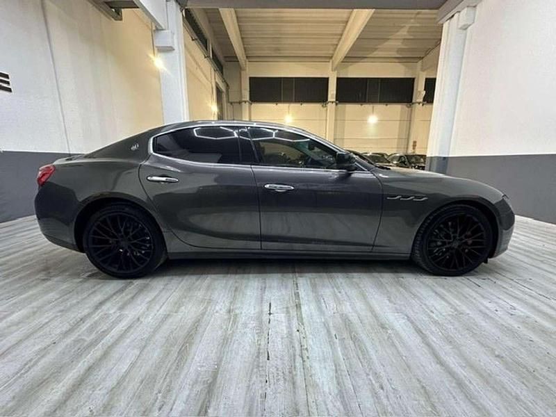 Usata Maserati Ghibli 330 CV (242 kW) 2016 Marrone Berlina