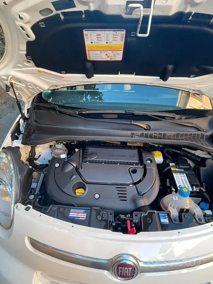 Usata Fiat 500L Trekking 85 CV (62 kW) 2015 Bianco Monovolume