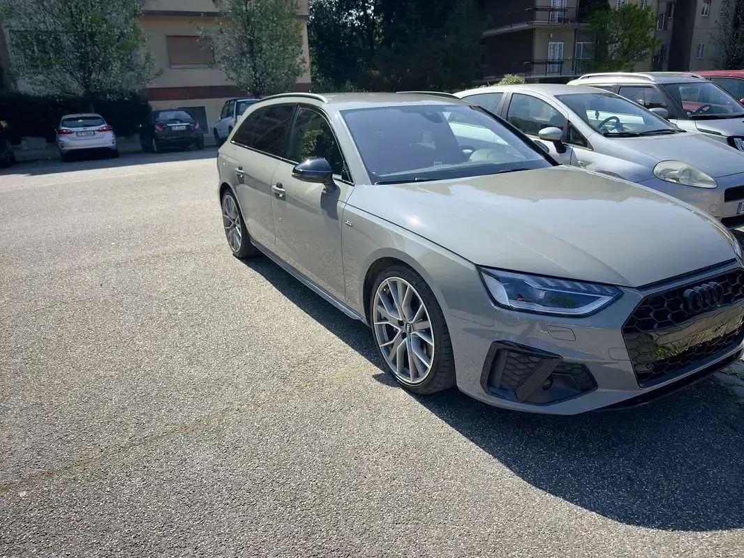 Usata Audi A4 S-Line 204 CV (150 kW) 2020 Grigio Station wagon