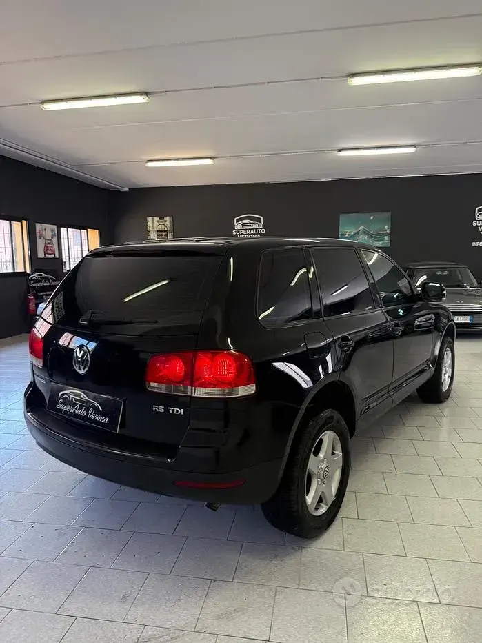 Usata VW Touareg R 174 CV (127 kW) 2004 Nero SUV