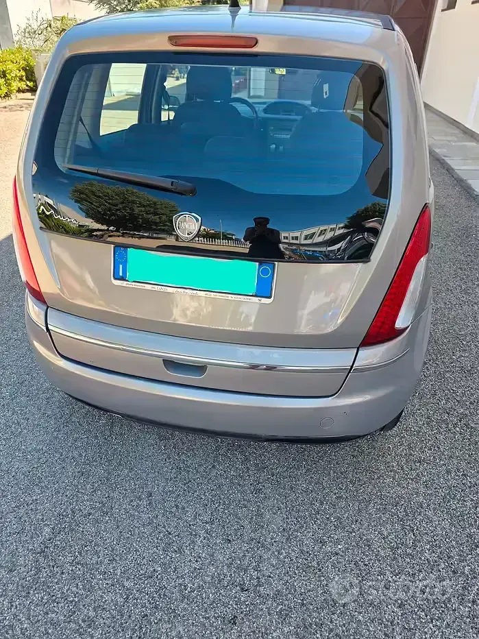Usata Lancia Musa 78 CV (57 kW) 2008 Monovolume