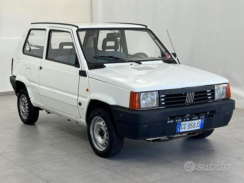 Bianco Usata 2003 Fiat Panda Young Tre volumi | 1800 € (Buon prezzo) - Immagine 1/4