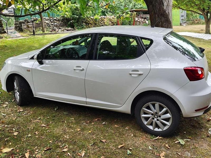 Brugt Seat Ibiza Reference 69 HK (50 kW) 2014 Hvid Sedan