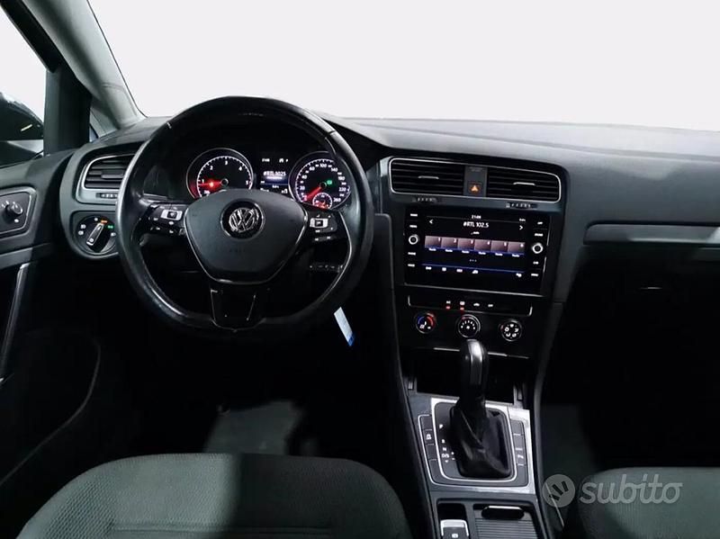 Używany VW Golf VII Business 115 KM (84 kW) 2019 Sedan/Limuzyna