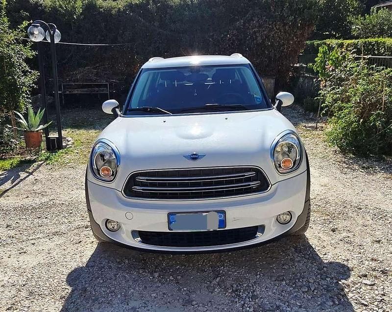 Usata Mini Cooper D Countryman 111 CV (81 kW) 2015 Bianco SUV