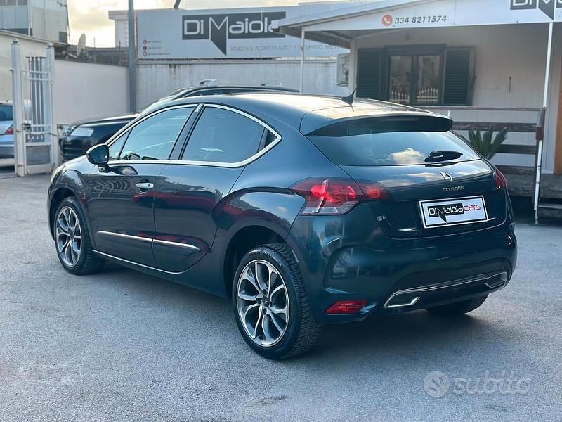 Usata DS Automobiles DS4 So Chic 111 CV (81 kW) 2012 Blu/azzurro Berlina