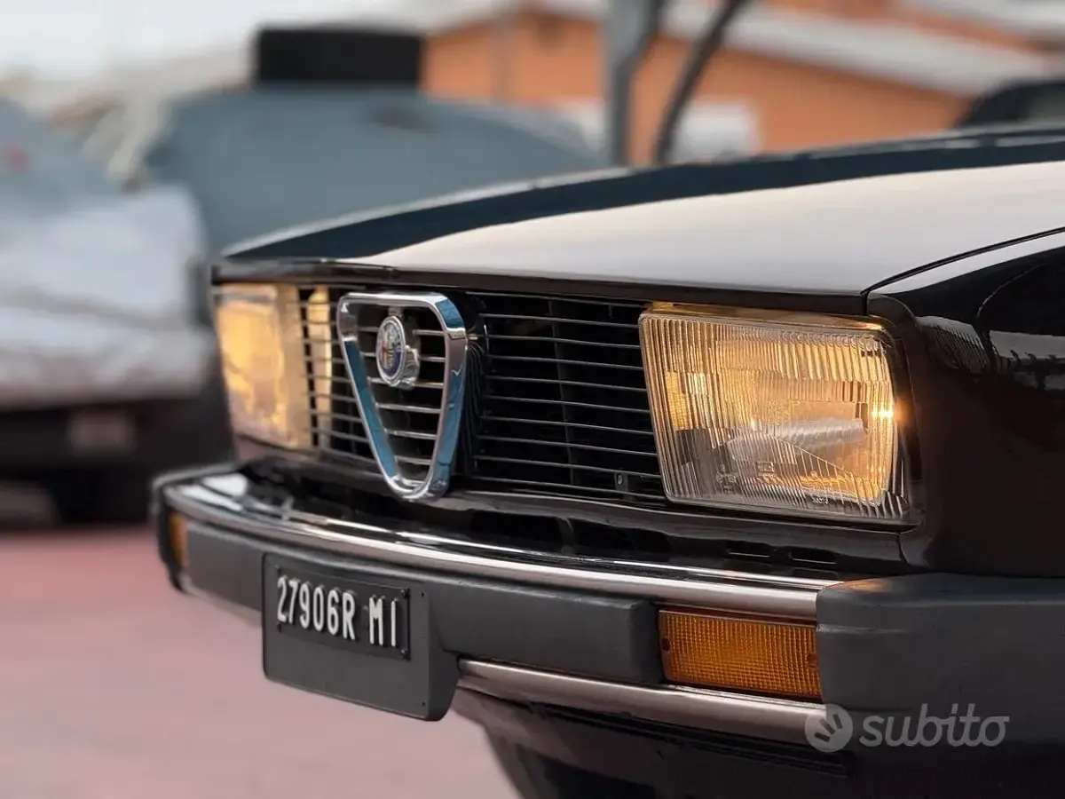Usata Alfa Romeo Alfetta 122 CV (89 kW) 1982 Berlina