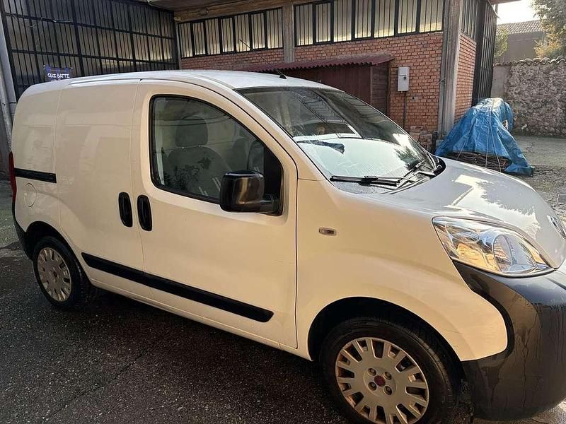 Usata Fiat Fiorino 77 CV (56 kW) 2010 Bianco Monovolume
