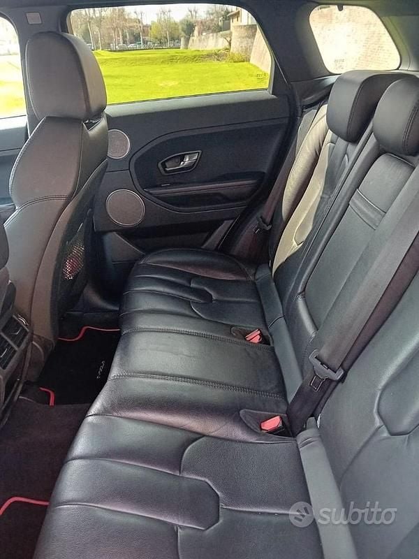 Usata Land Rover Range Rover evoque Prestige 150 CV (110 kW) 2012 Bianco SUV