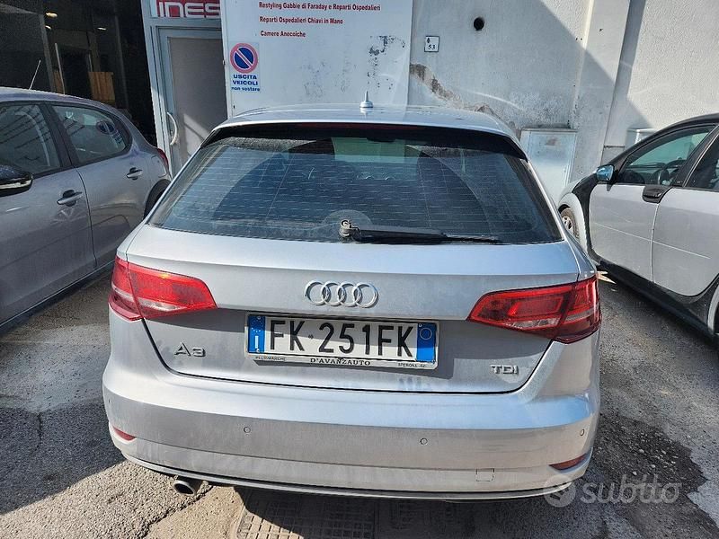 Usata Audi A3 2017 Grigio Berlina