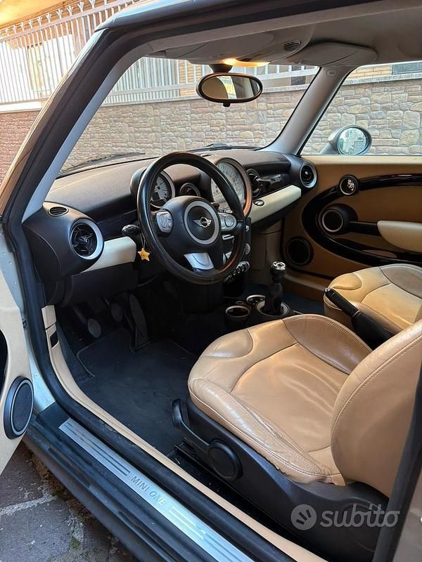 Usata Mini One D 90 CV (66 kW) 2010 Giallo Utilitaria