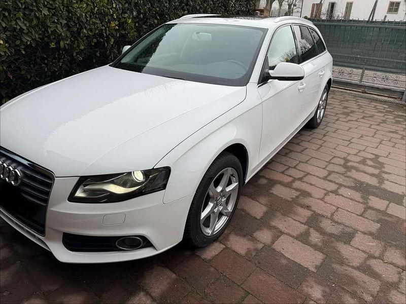 Usata Audi A4 Ambiente 143 CV (105 kW) 2012 Bianco Station wagon